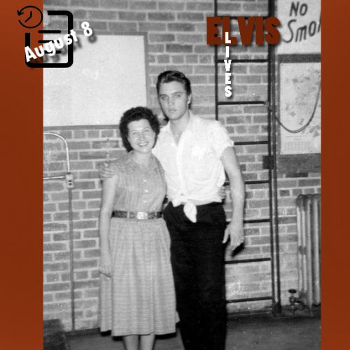 الویس شب در سالن شهرداری ، اورلاندو فلوریدا چنین روزی 8 آگوست 1956